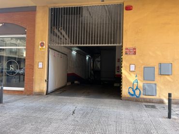 Individual en venda a Calle de Pérez Dolz