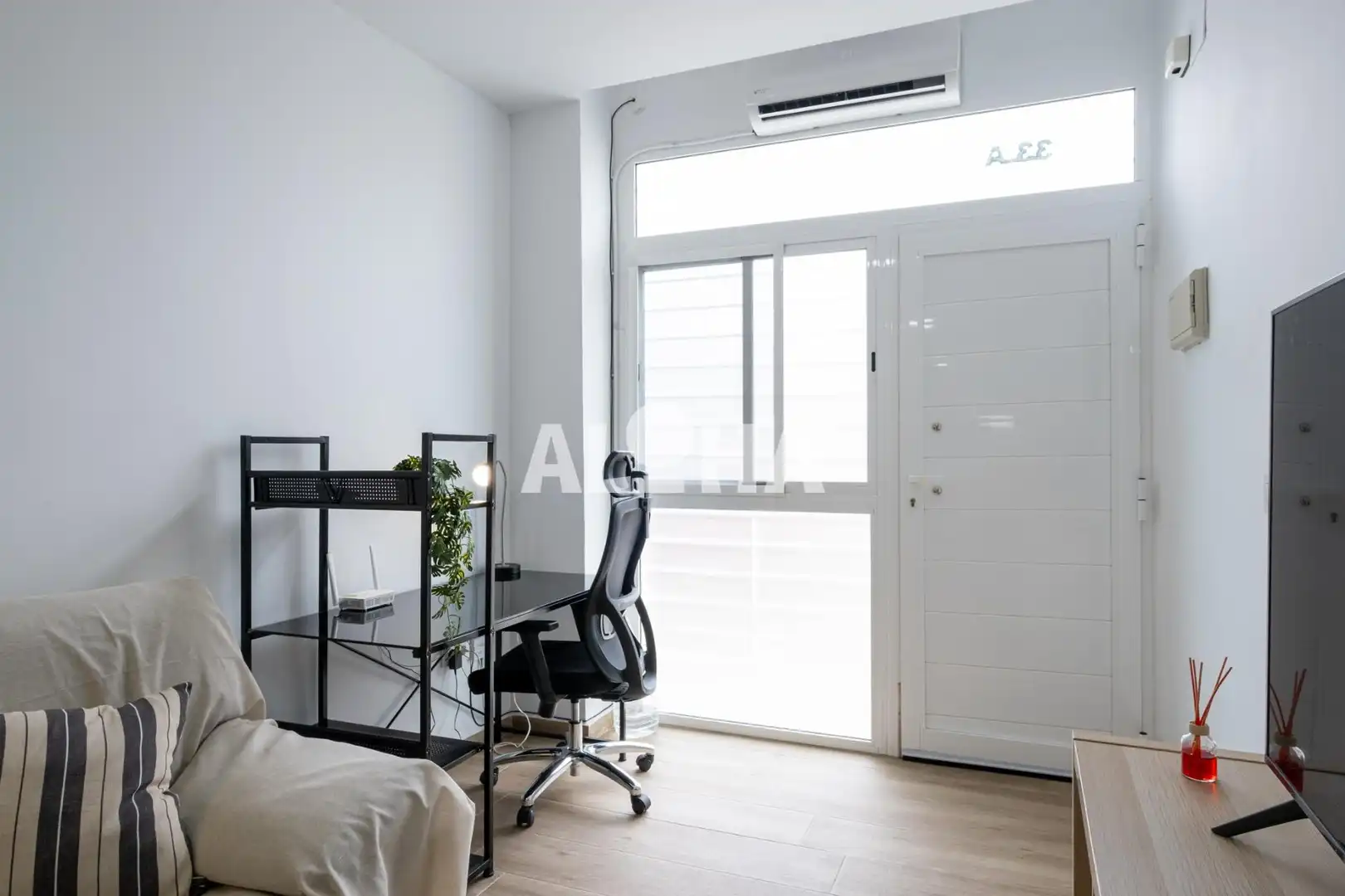 Bedroom of Apartments for rent in Moncada  with Air Conditioner, Heating and Furnished