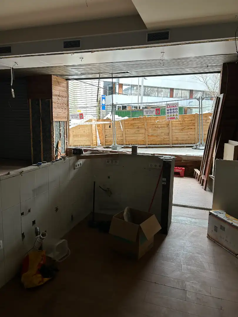 Local comercial en alquiler en Rúa Pintor Lugrís, imagen 9