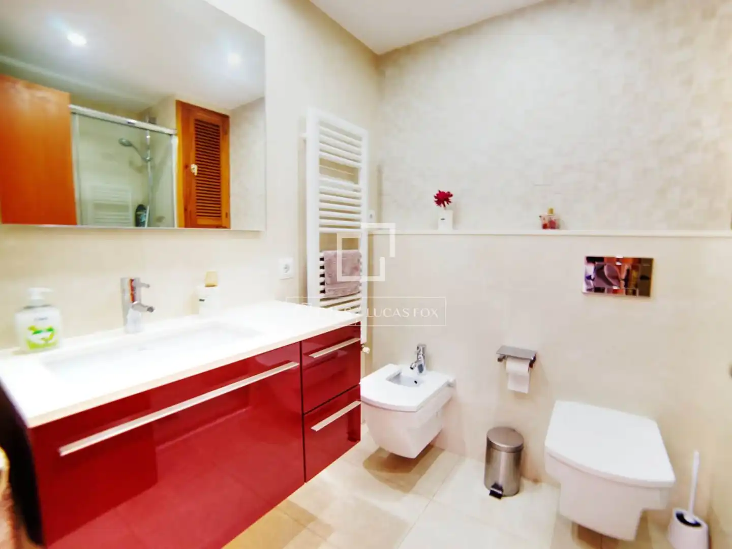 Bathroom of Flat for sale in Eivissa  with Air Conditioner and Balcony