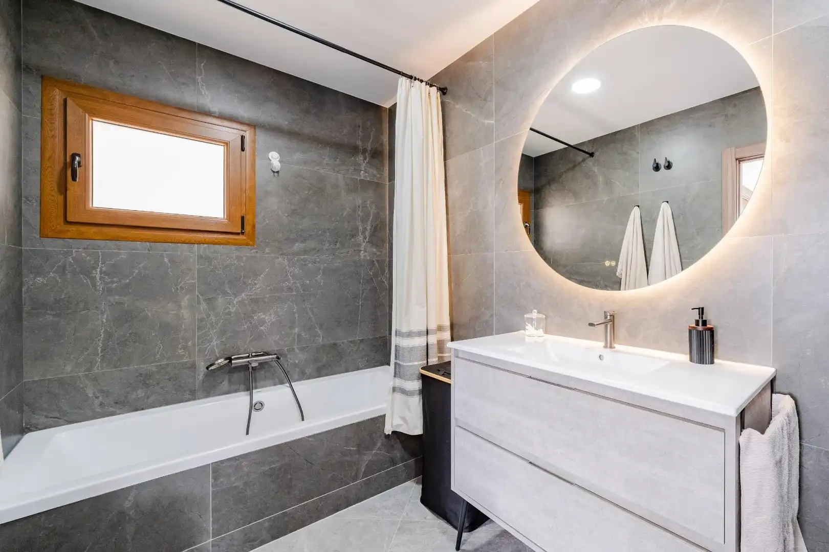 Baño de Casa o chalet en venta en Segart con Piscina comunitaria