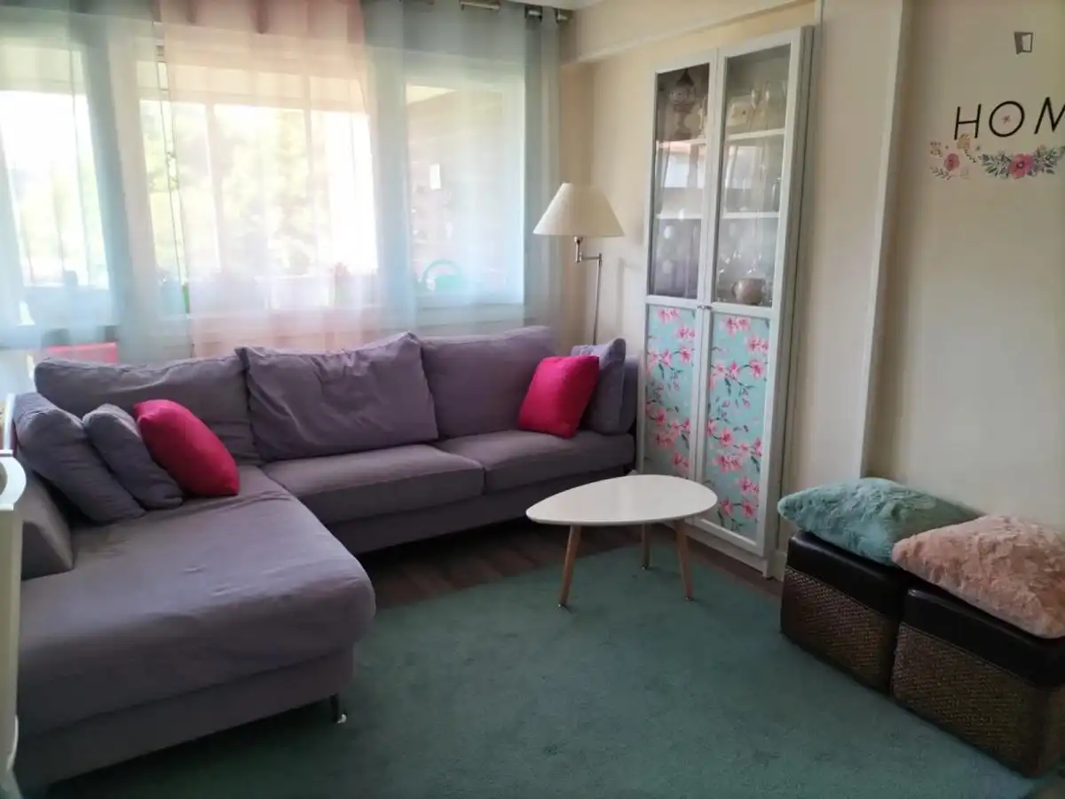 Sala d'estar de Apartament per a compartir en Getxo  amb Calefacció, Moblat i Forn