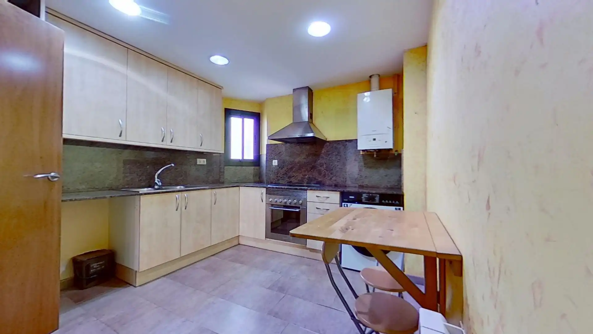 Cocina de Piso en venta en El Vendrell con Calefacción