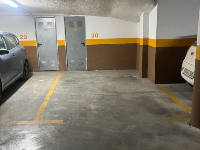 Garaje en Alquiler en Carrer del Puig, 39 en Alameda Park