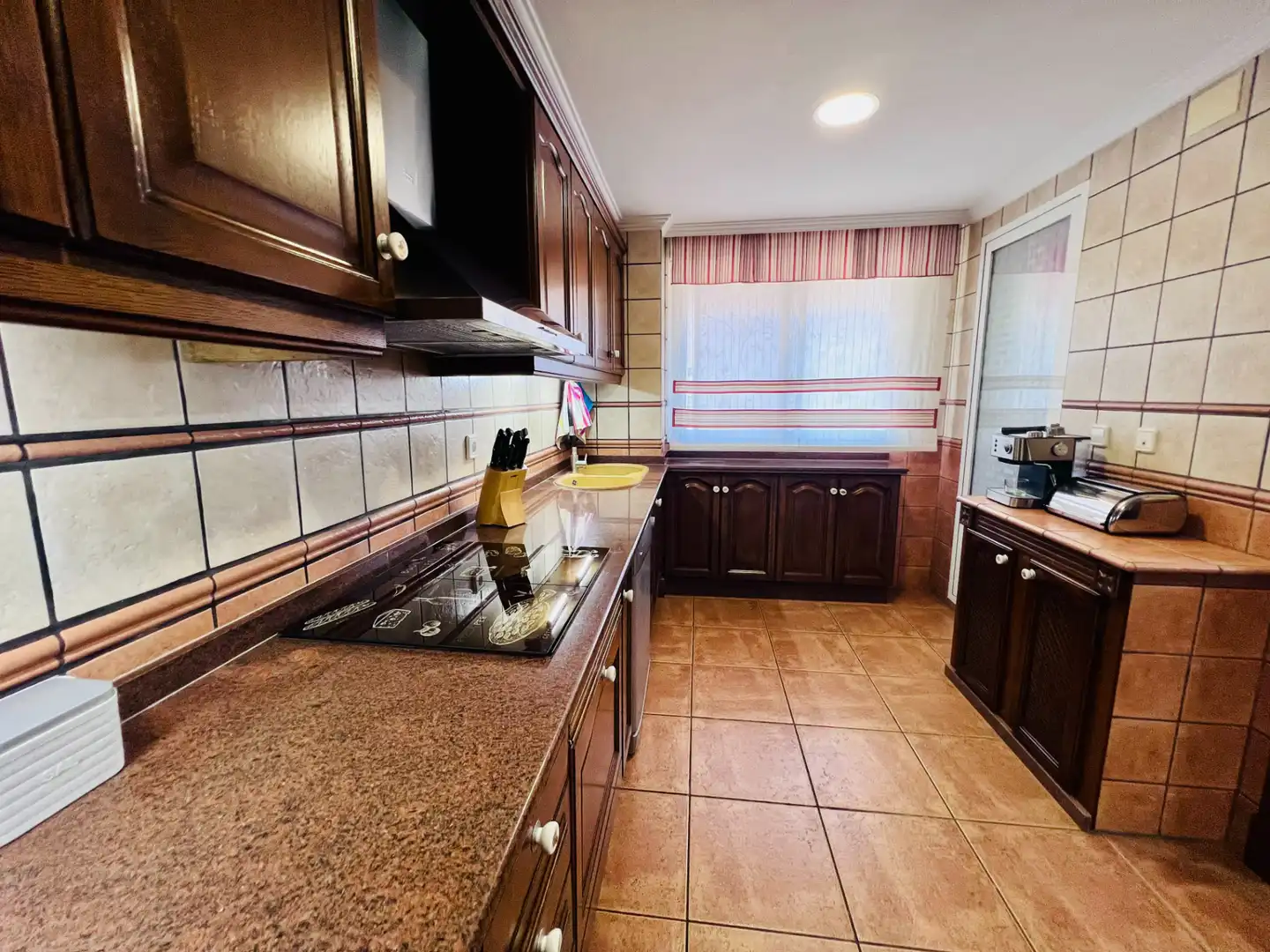 Cocina de Piso en venta en Petrer con Calefacción y Balcón