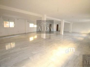 Local comercial en venda a Estepona Pueblo