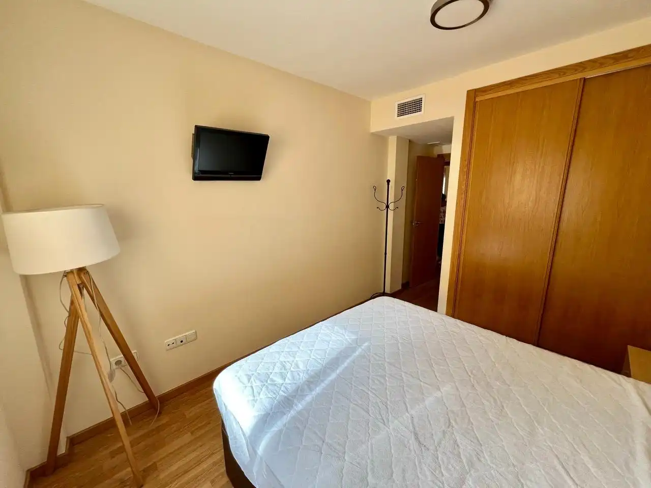 Habitación de Piso de alquiler en Molina de Segura con Terraza, Amueblado y Piscina comunitaria