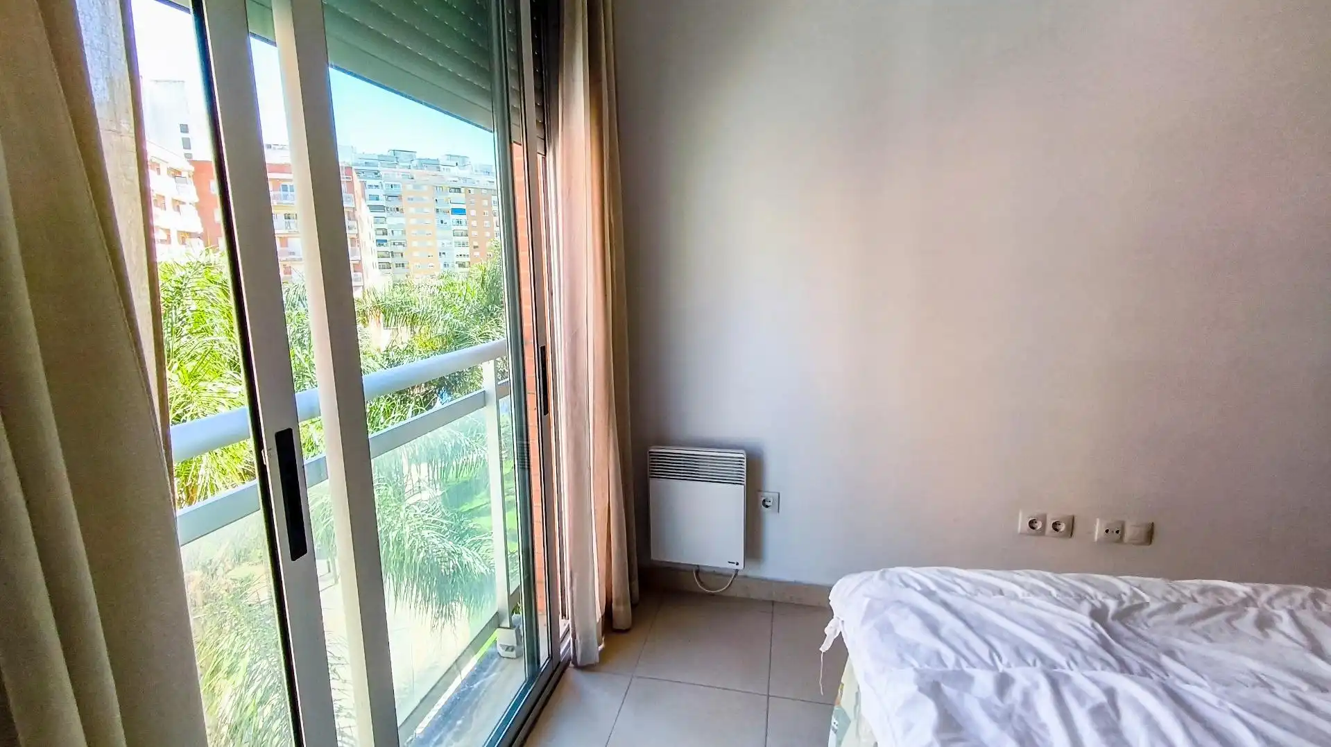 Terraza de Piso en venta en Reus con Jardín privado, Trastero y Piscina comunitaria