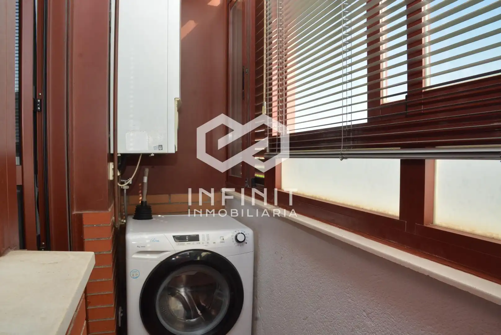 Terraza de Piso en venta en Guadalajara con Calefacción, Terraza y Trastero