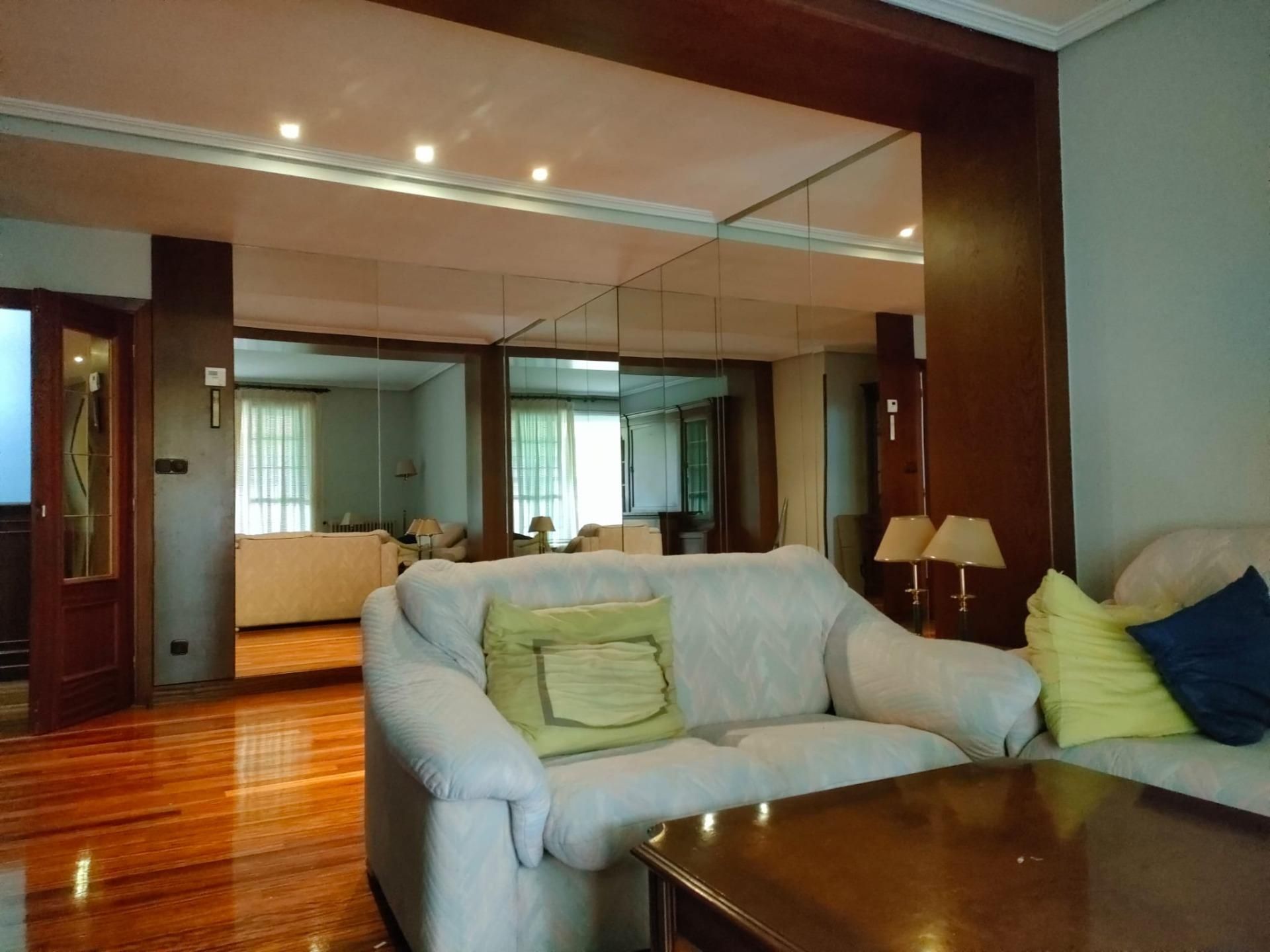Living room of Flat for sale in Legazpi  with Storage room