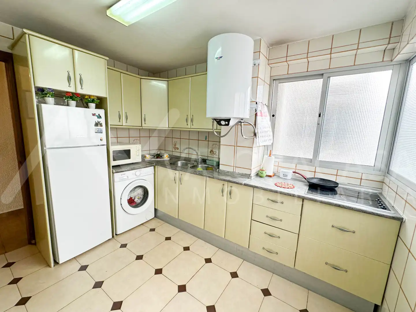 Piso con ascensor en venta en Carretera de Cádiz, imagen 7