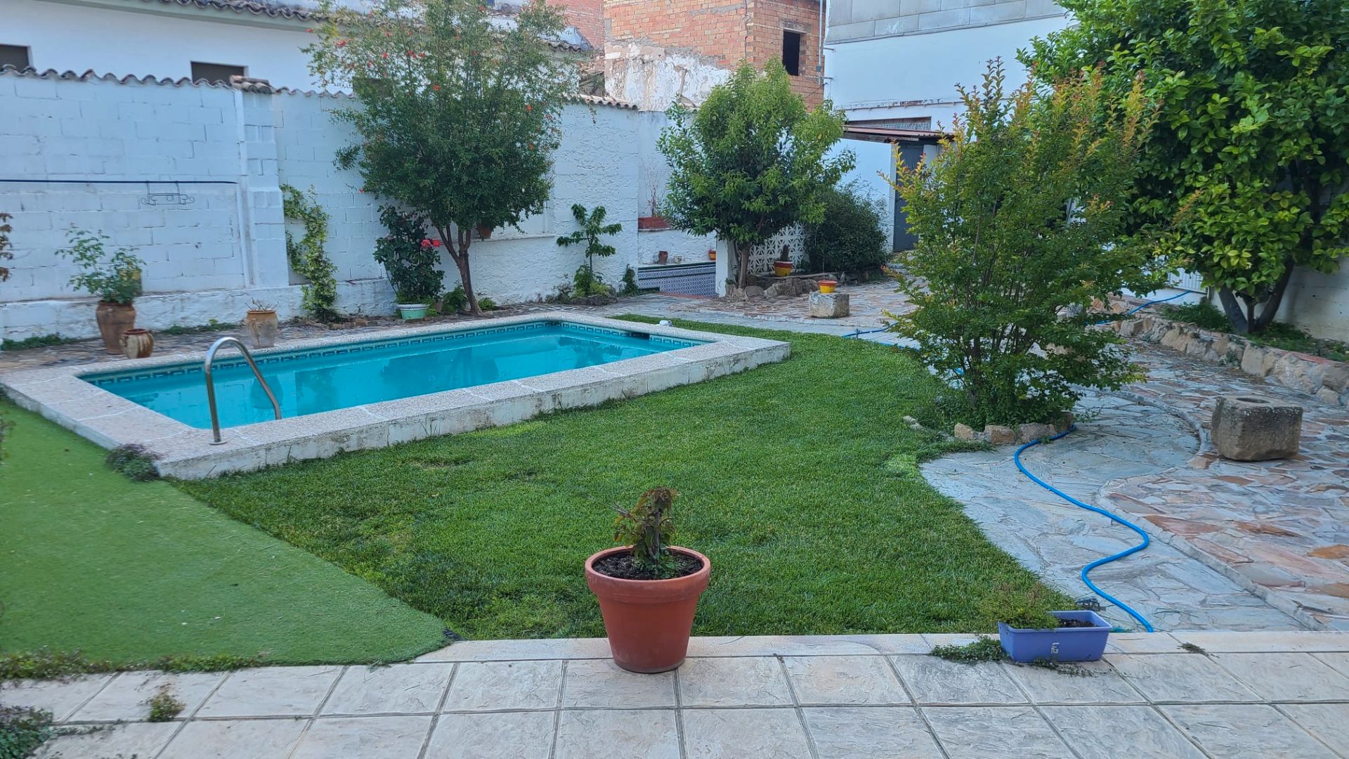 Piscina de Casa o xalet en venda en Úbeda amb Aire condicionat, Calefacció i Jardí privat