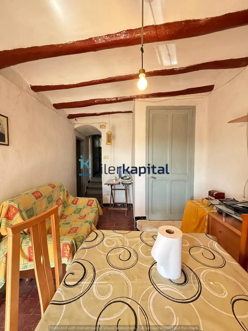 Küche von Haus oder Chalet zum Verkauf in Algerri mit Abstellraum