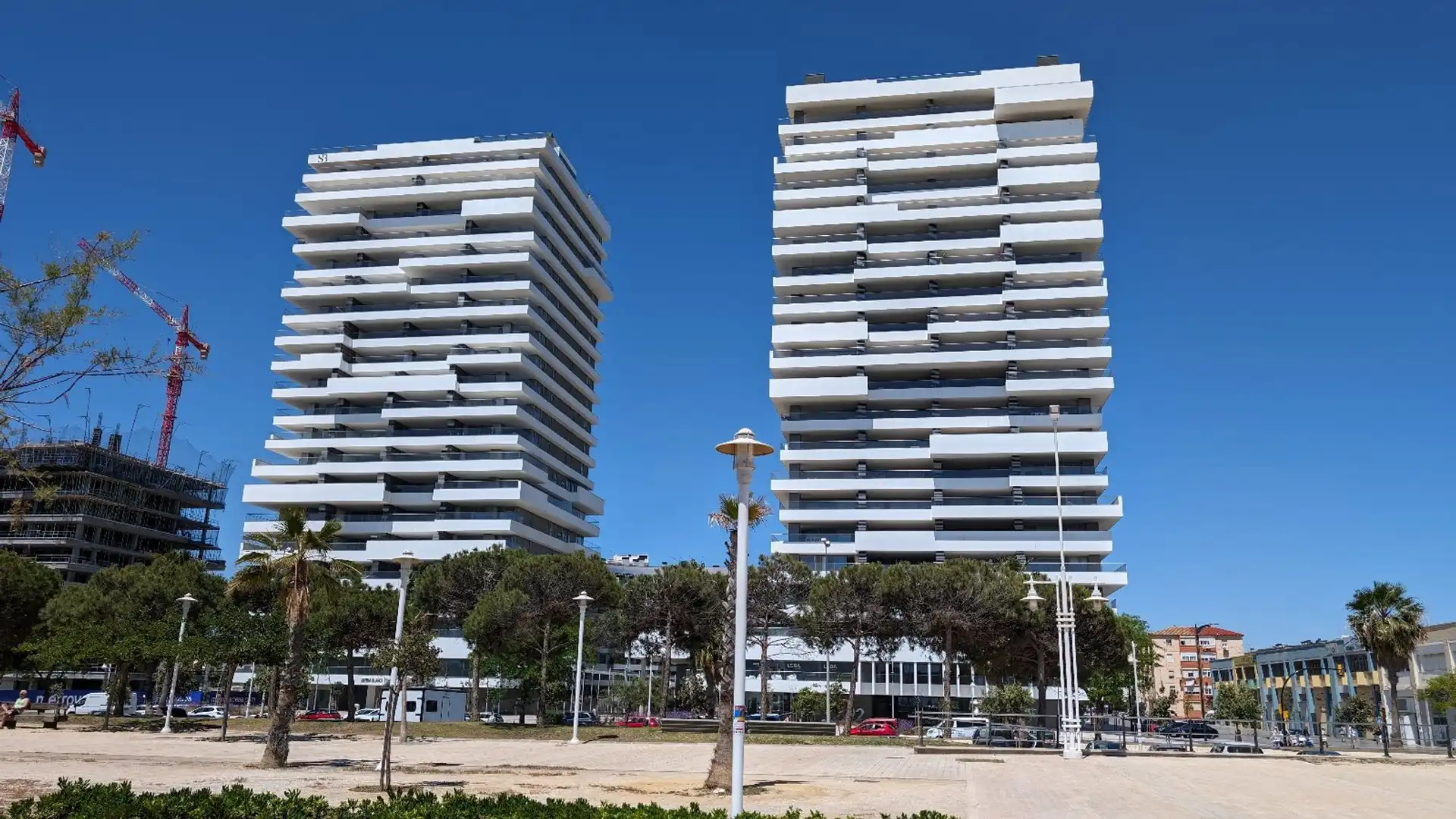 Apartamento de alquiler en Martín Carpena - Torre del Río