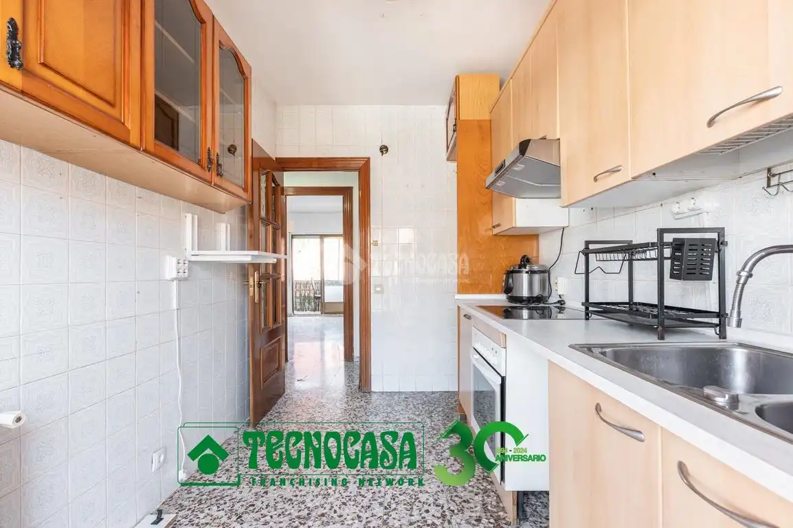 Kitchen of Flat for sale in Algete  with Heating and Terrace