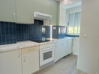 Kitchen of Flat for sale in  Madrid Capital  with Air Conditioner and Terrace