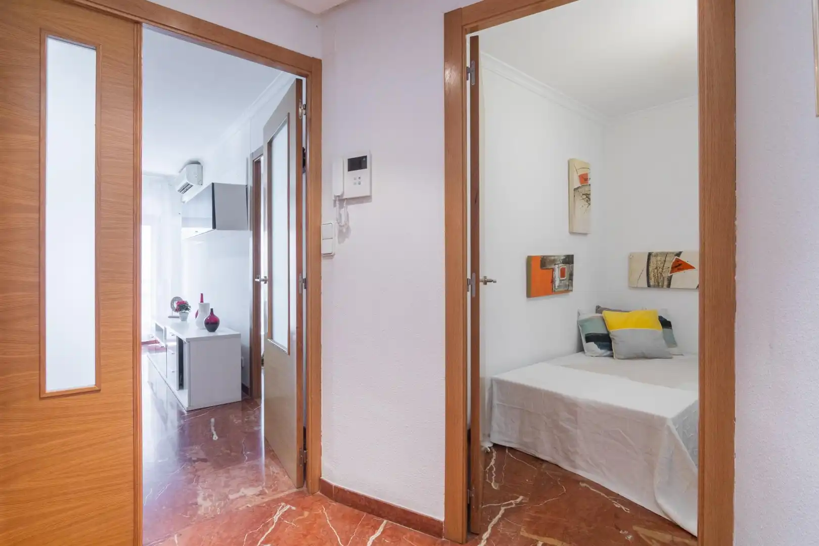 Wohnung zum Verkauf in Elche / Elx mit Klimaanlage, Heizung und Balkon