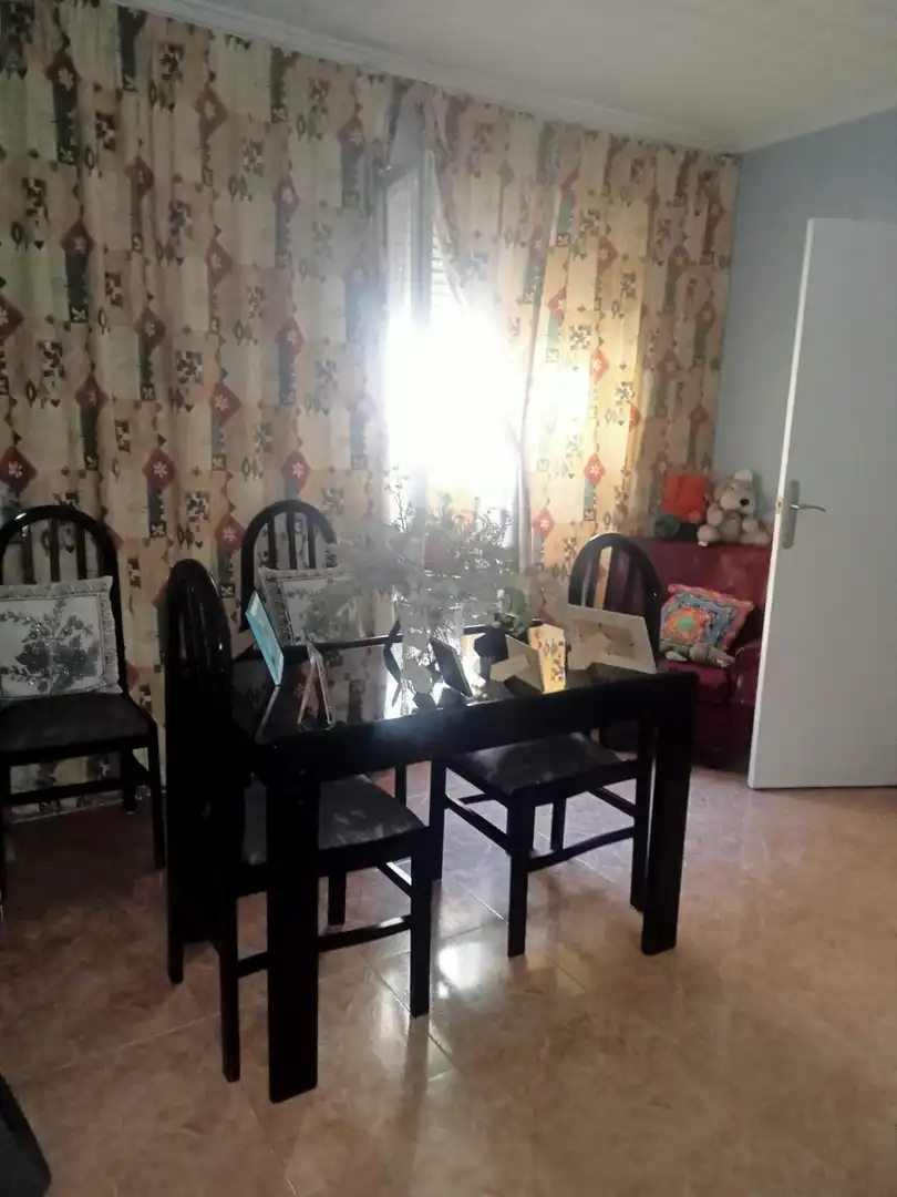 Menjador de Casa adosada en venda en Monóvar  / Monòver amb Jardí privat, Terrassa i Balcó