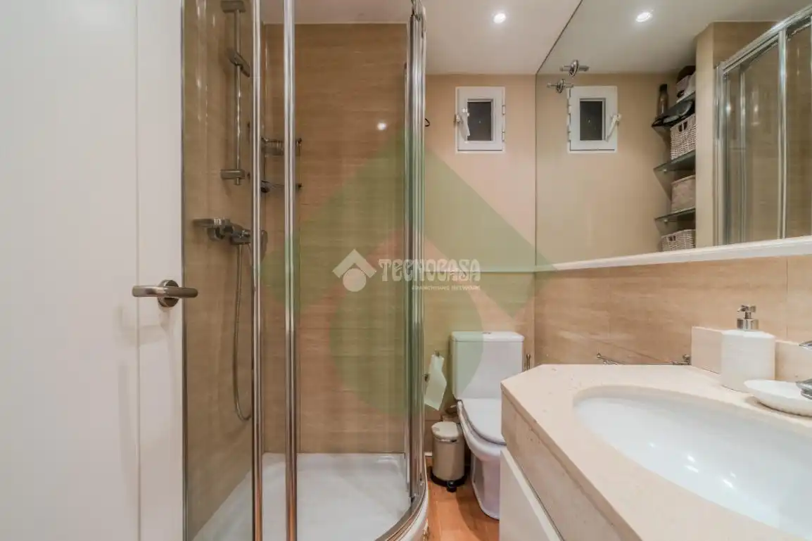 Appartamento con terrazza in affitto a Calle del Gral. Gallegos, imagen 15