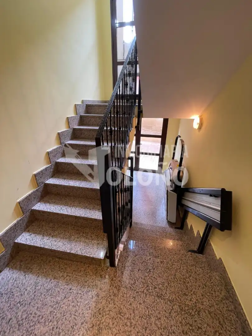 Apartament en venda en Casalarreina amb Calefacció, Parquet i Moblat
