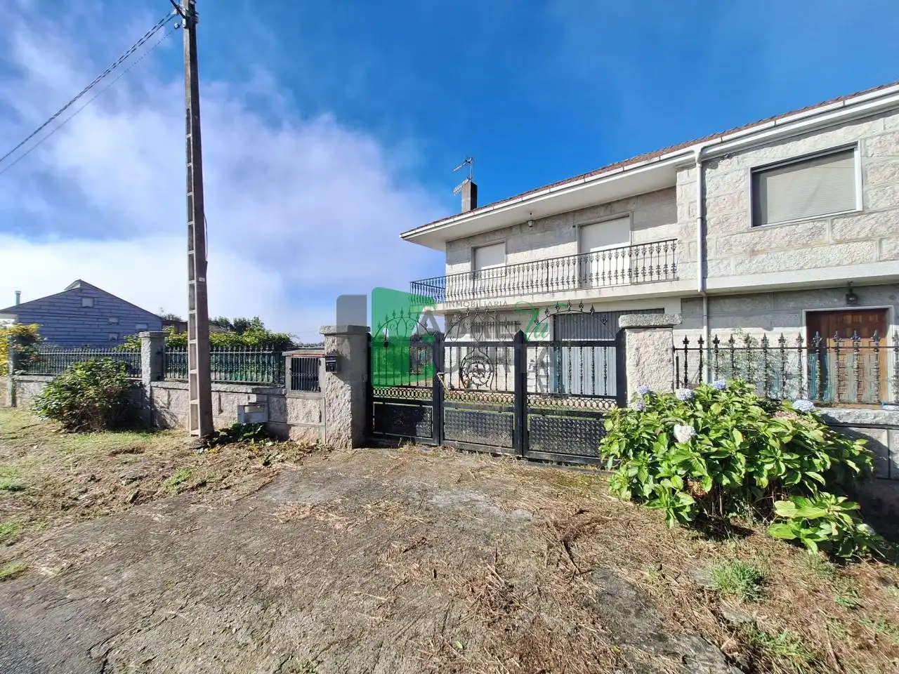 Vista exterior de Casa o chalet en venta en Xunqueira de Ambía con Calefacción, Jardín privado y Trastero