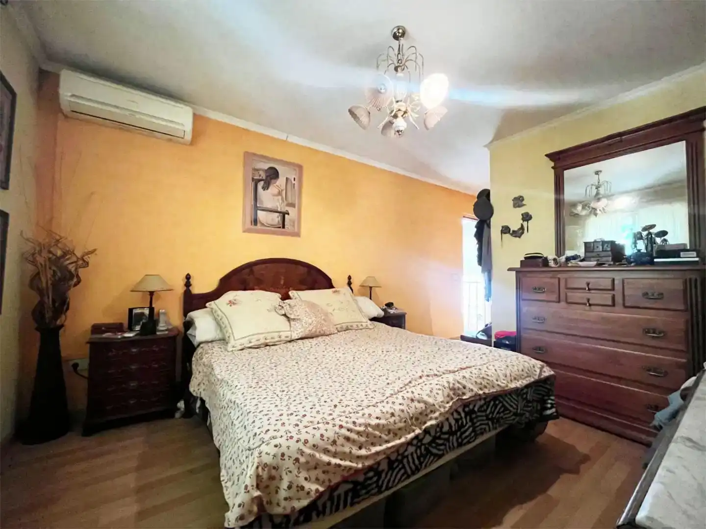 Dormitori de Casa o xalet en venda en Villanueva del Pardillo amb Aire condicionat, Jardí privat i Parquet