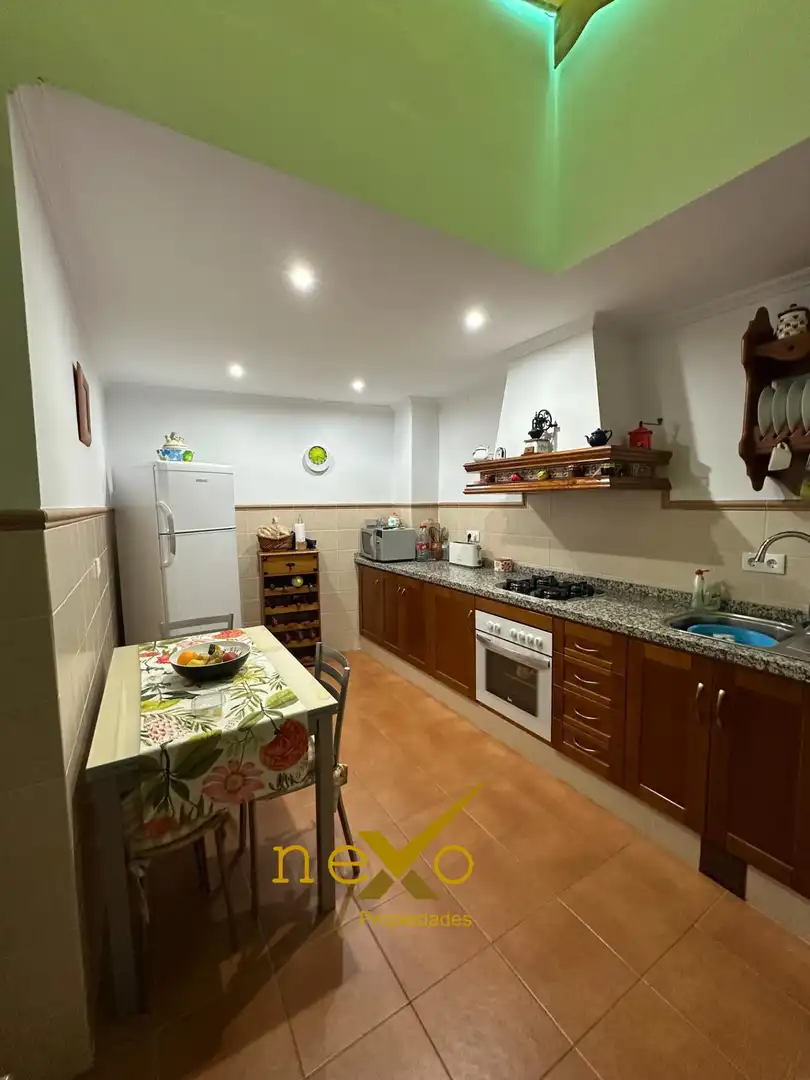 Maison avec terrasse à vendre à Lora del Río, imagen 8