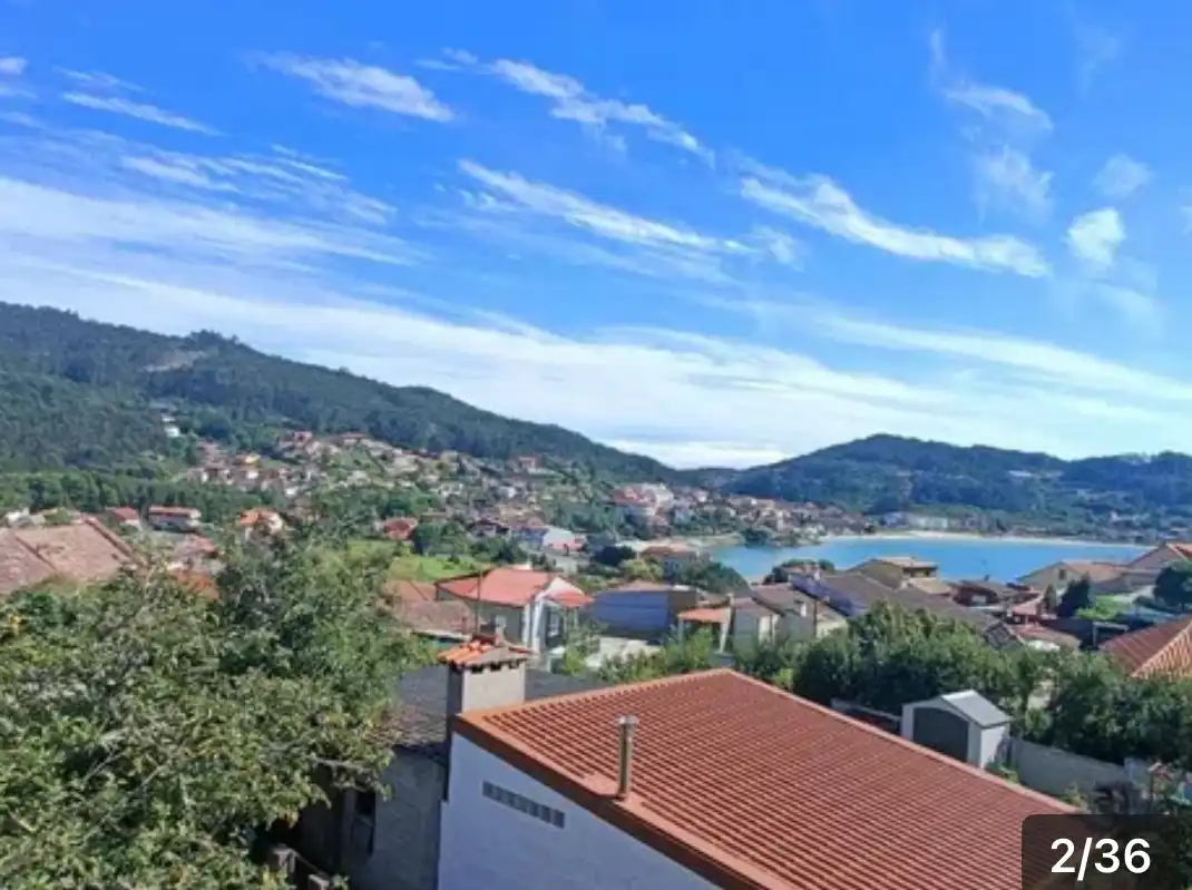 Casa con jardín en venta en Estrada de Aldán 35, imagen 2