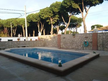 Xalet amb piscina en venda a Las Lagunas - Campano