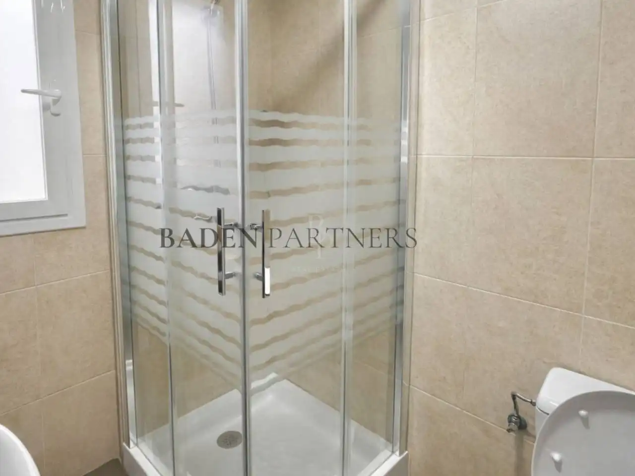 Bany de Pis en venda en Vinaròs amb Aire condicionat, Calefacció i Terrassa
