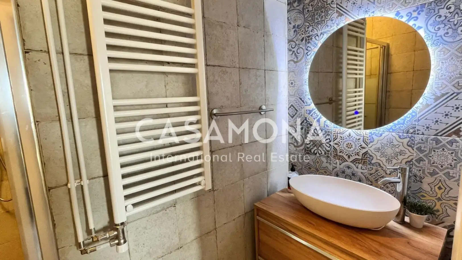 Baño de Apartamento en venta en Barcelona con Aire acondicionado, Calefacción y Terraza