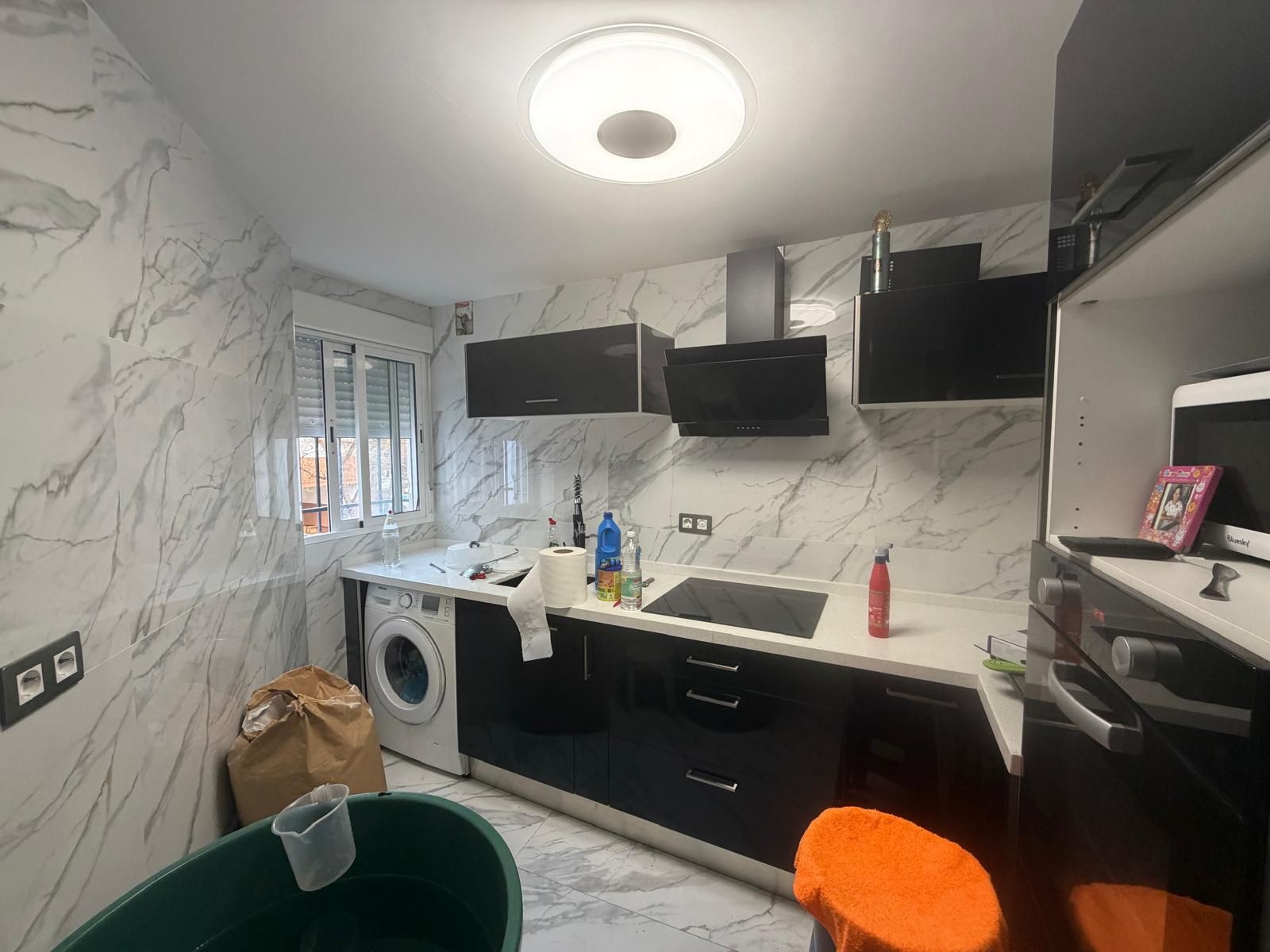 Kitchen of Flat for sale in  Sevilla Capital  with Terrace