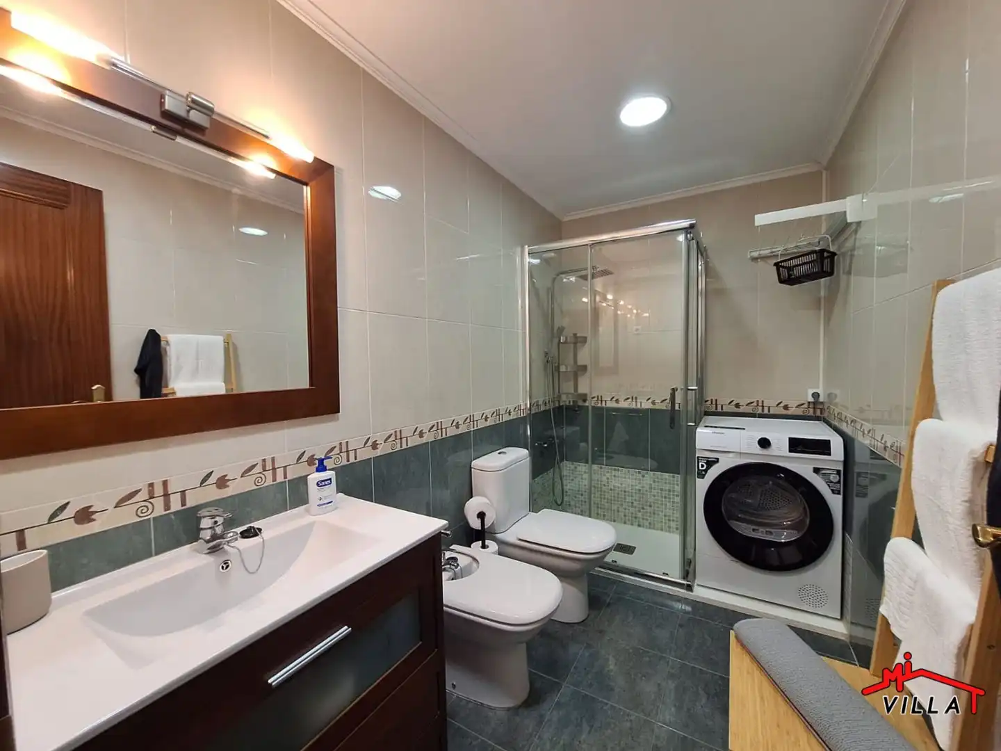 Badezimmer von Wohnung zur Miete in Bárcena de Cicero mit Heizung und Möbliert