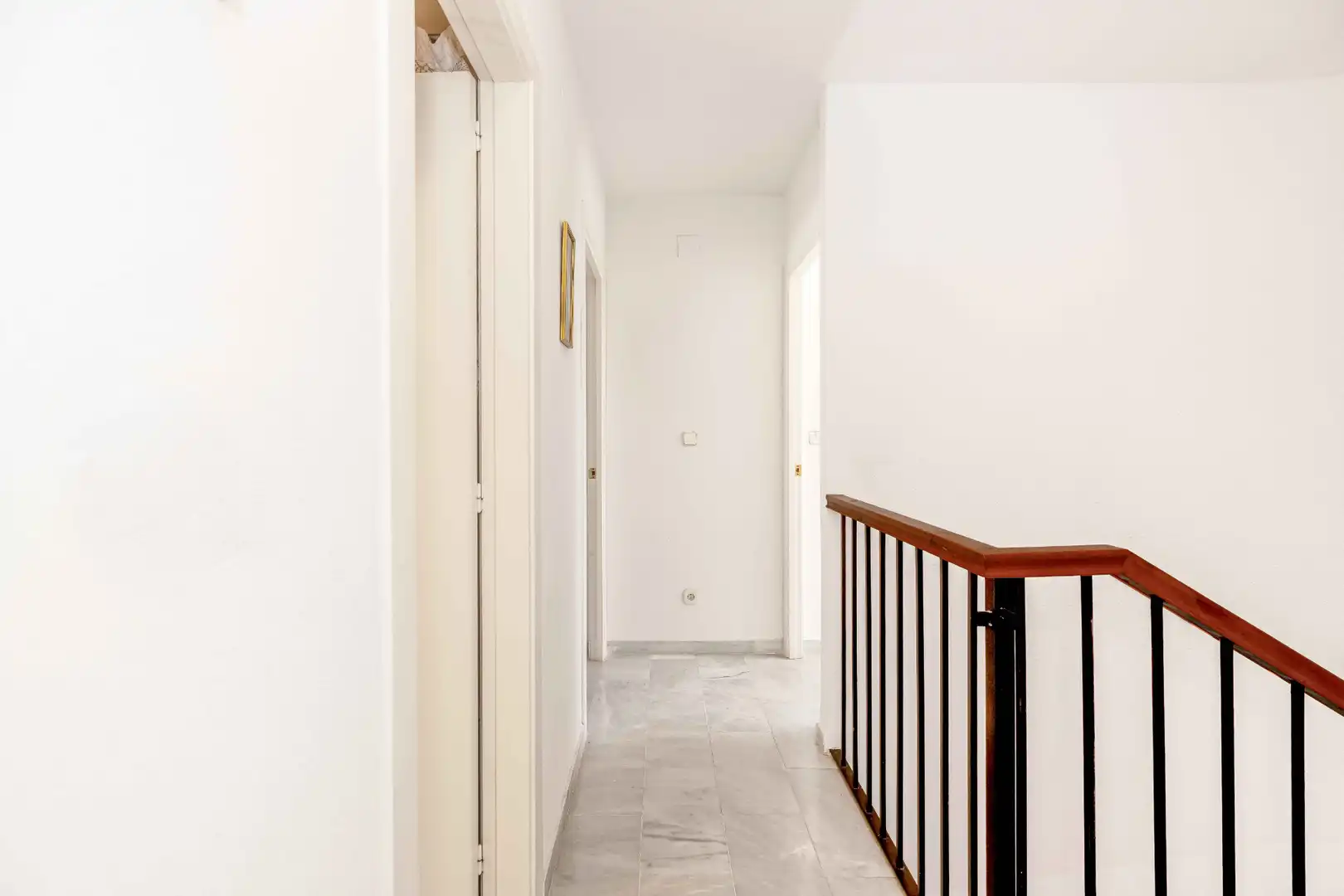 Dúplex en venta en Marbella con Terraza, Alarma y Piscina comunitaria