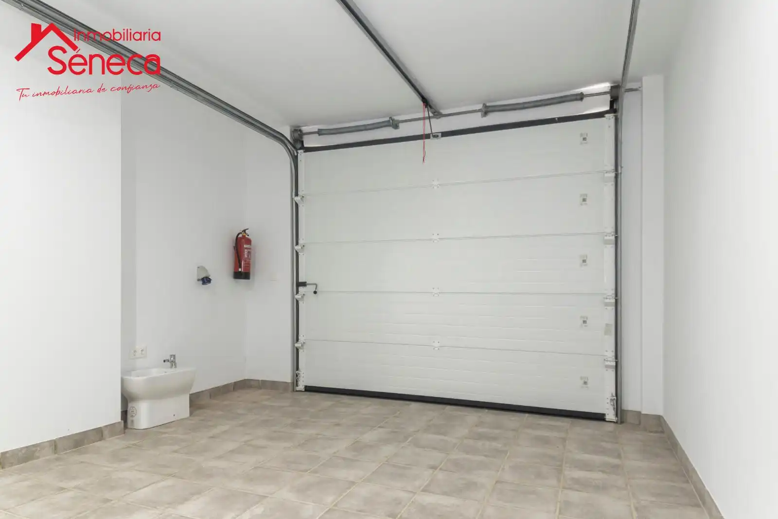 Parking of Detached homes for sale in Córdoba  with Air Conditioner, Heating and Terrace