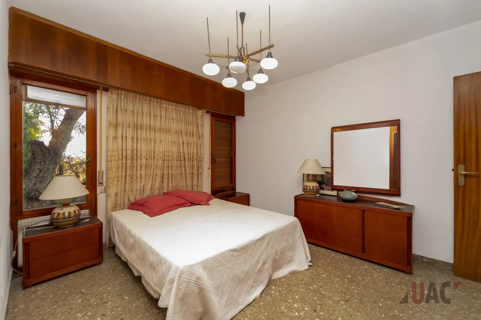 Houses for sale in Avenida de Antonio Ramos Carratalá, Vistahermosa