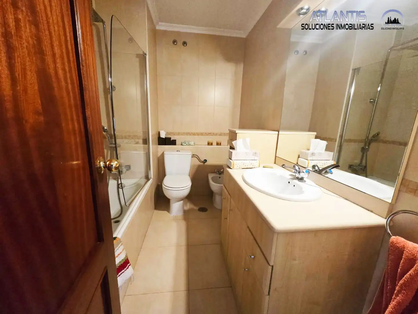 Badezimmer von Wohnung zum Verkauf in Sevilla mit Abstellraum