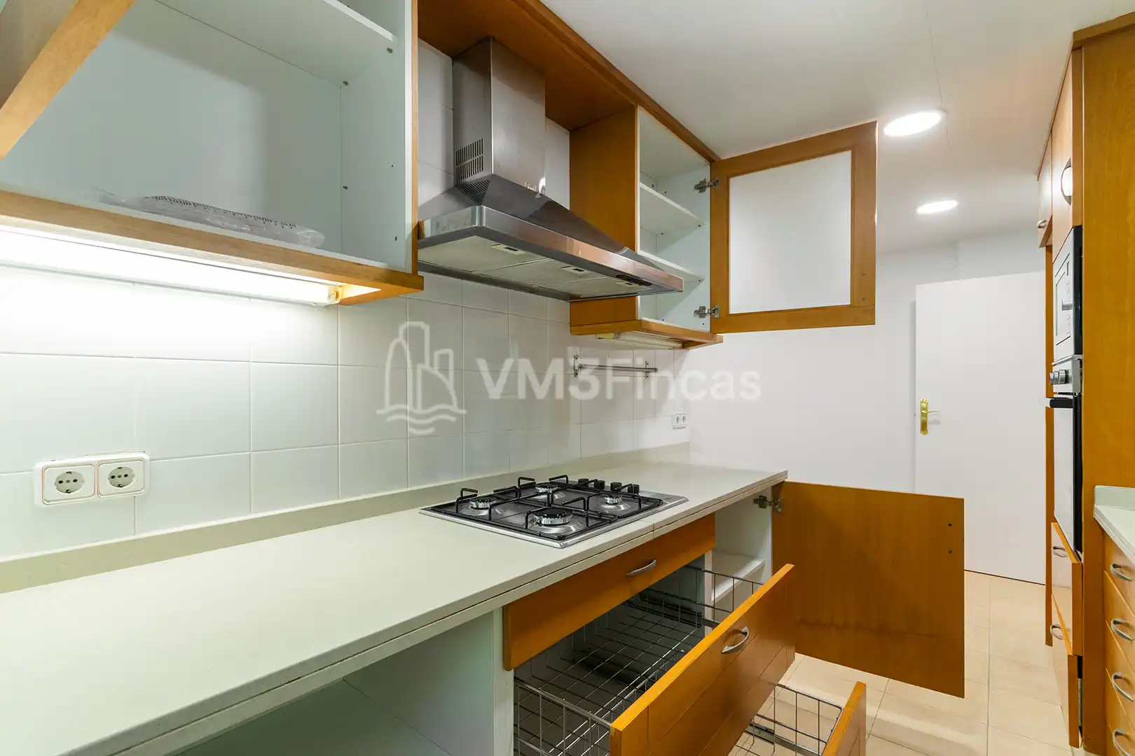 Küche von Wohnung zur Miete in Barcelona mit Klimaanlage, Heizung und Parkett