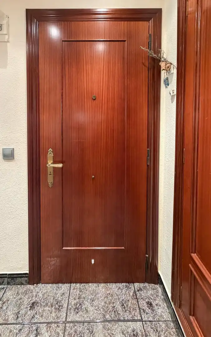 Piso en venta en Mieres (Asturias) con Calefacción, Parquet y Amueblado
