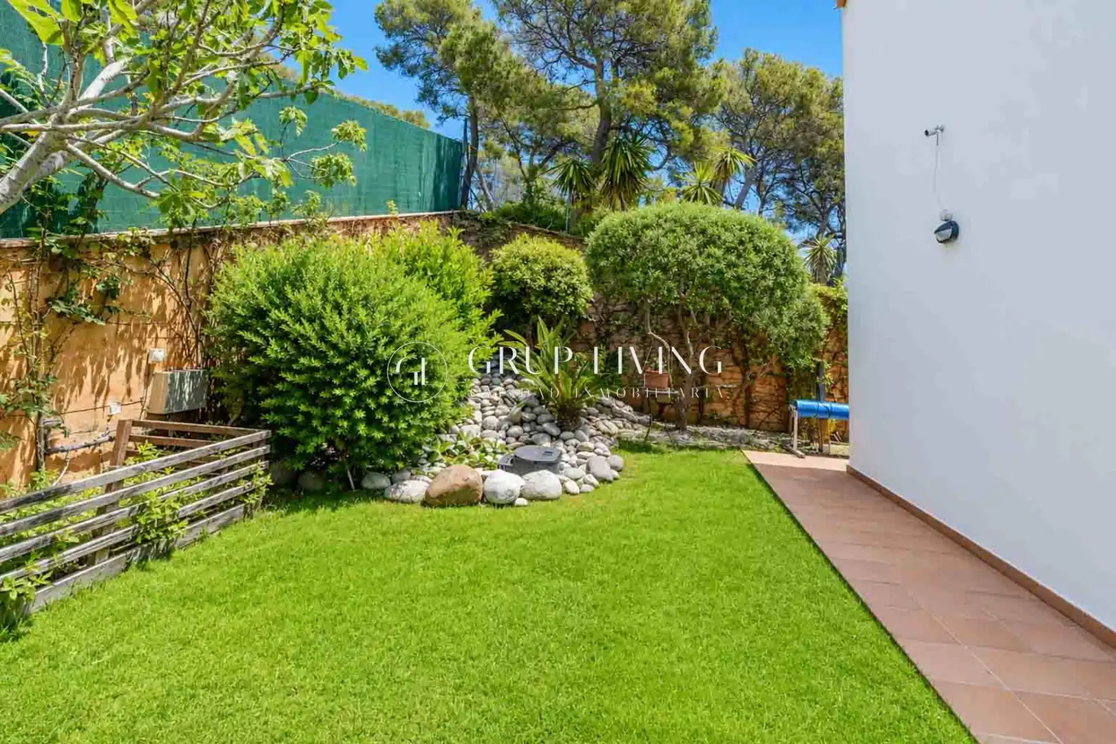Garden of Houses for sale in Sant Pere de Ribes  with Air Conditioner, Heating and Private garden