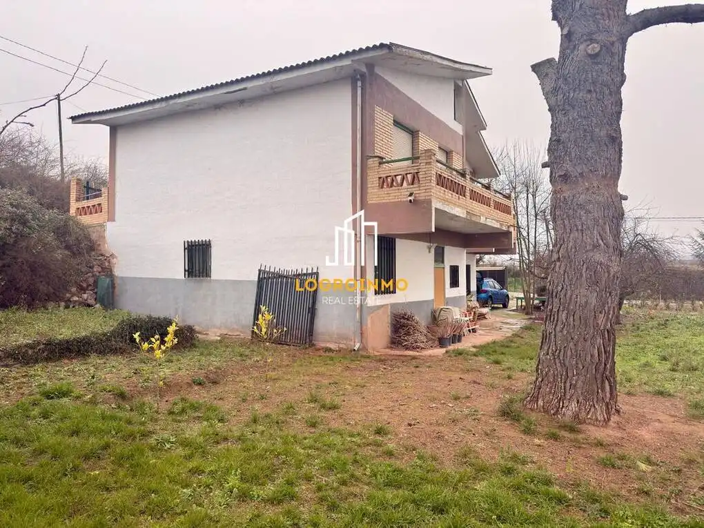 Exterior view of Houses for sale in Tricio  with Heating, Private garden and Parquet flooring
