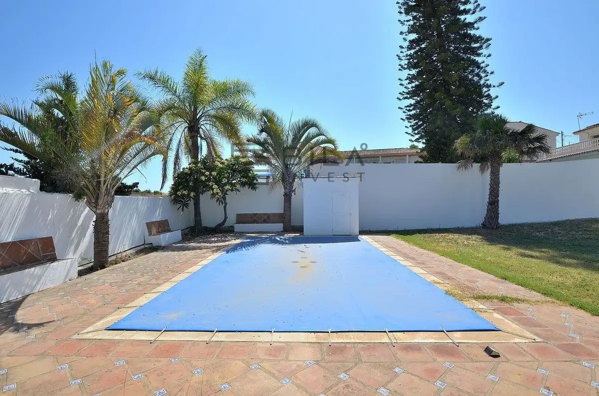 Chalet con piscina en venta en El Coto, imagen 42
