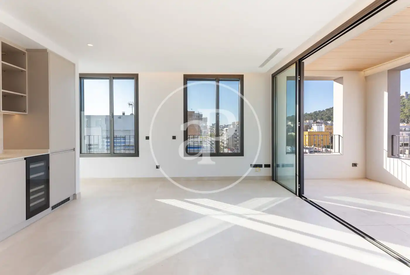 Vista exterior de Àtic en venda en  Palma de Mallorca amb Aire condicionat, Calefacció i Jardí privat