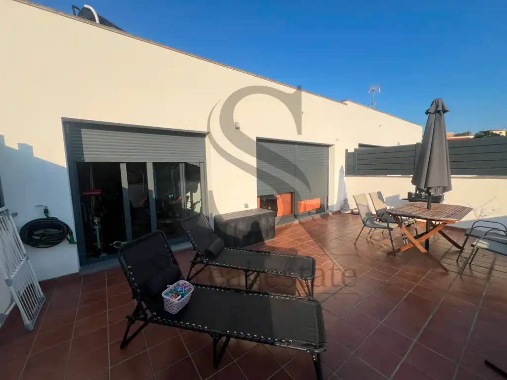 Terraza de Casa adosada en venta en Calafell con Calefacción, Jardín privado y Parquet