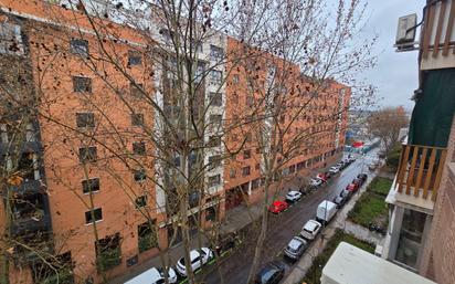 Vista exterior de Apartament en venda en  Madrid Capital amb Terrassa