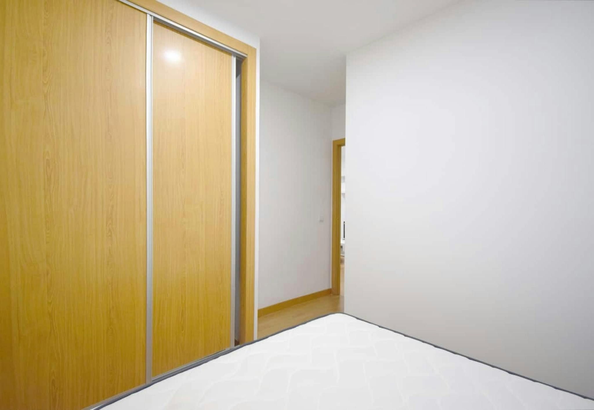 Dormitori de Pis de lloguer en  Madrid Capital amb Calefacció, Moblat i Rentadora