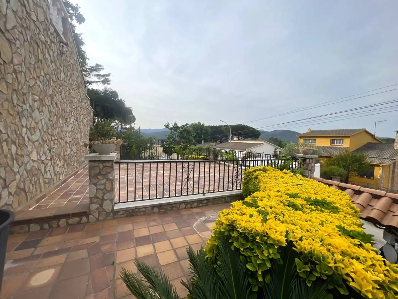 Exterior view of Houses for sale in Riells i Viabrea  with Air Conditioner, Heating and Private garden