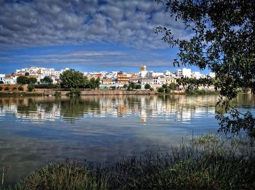 Adossat amb balcó en venda a Calle Huerta Jacinto