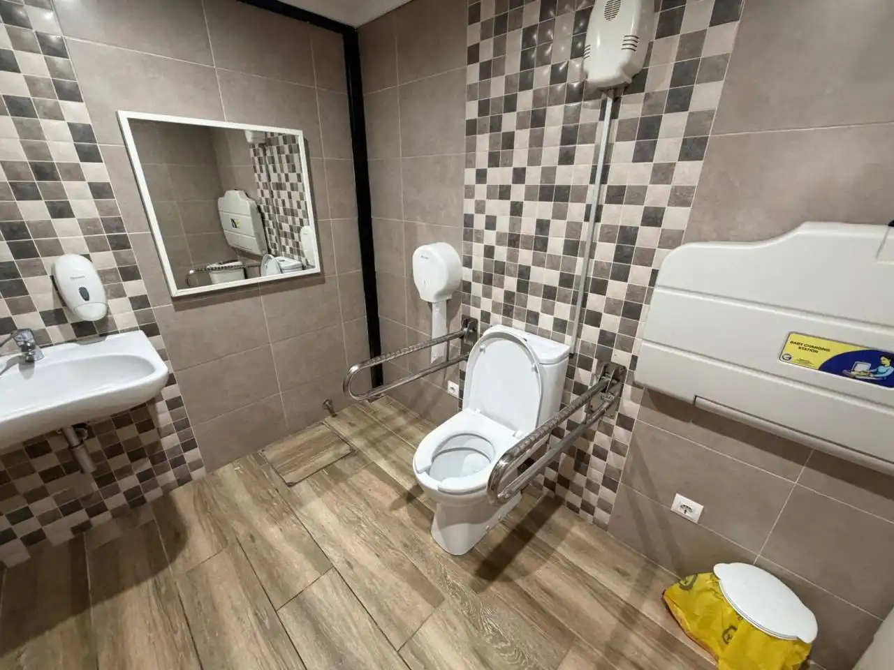 Gewerbefläche zum Verkauf in Calle Magdalena 9, imagen 7