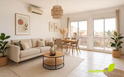 Wohnzimmer von Wohnung zum verkauf in Figueres mit Heizung